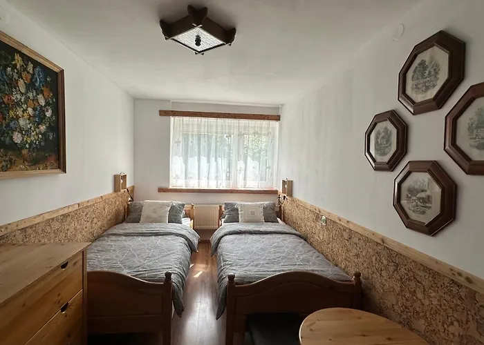 Na Piotrowickiej Przeleczy Фермерский дом